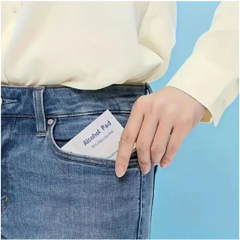 Portable individually packaged 75% alcohol cleaning wipes, suitable for mobile phones, tableware,public handrails, nails,toilets