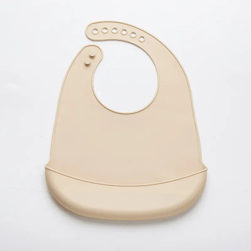🧸 SnuggleLittle™ Premium Silicone Baby Bib