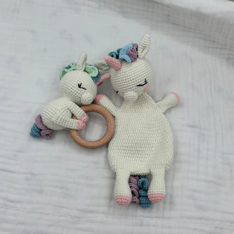 Baby Security Blanket Towel Feeding Bib Soft Towel Cotton Burping Cloth Infant Shower Gift Knitted Lovely Animal Rattle Sleep To