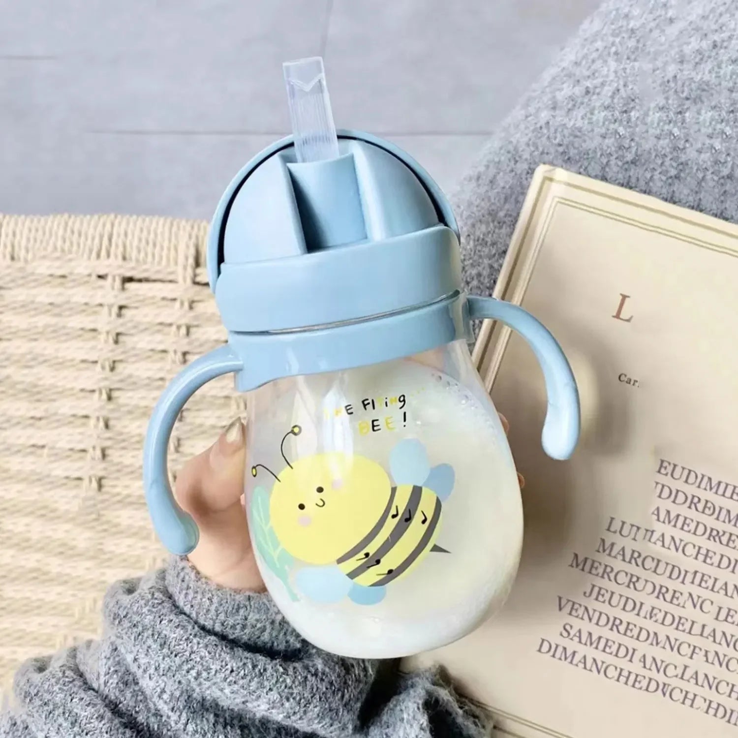 Cute Anti-Choking Duck Sippy Cup 350/250ml Gravity Ball Water Bottle for Kindergarten Children Baby Drinking Straw Cup